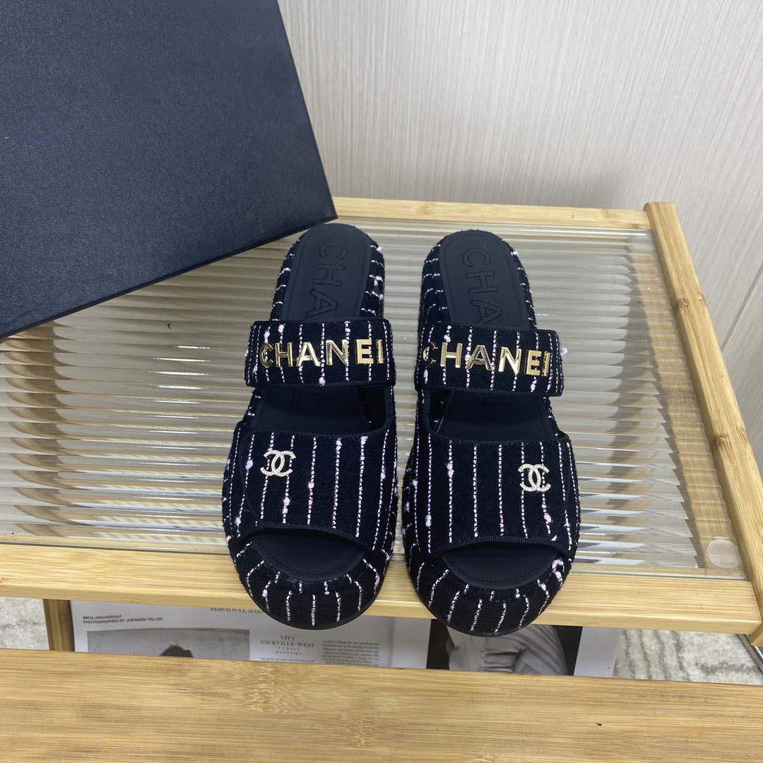 New style platform slippers XC07053108