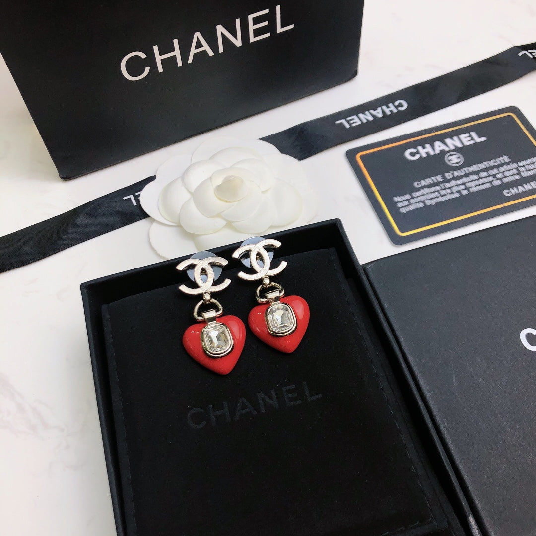 Love earrings XC0823072401