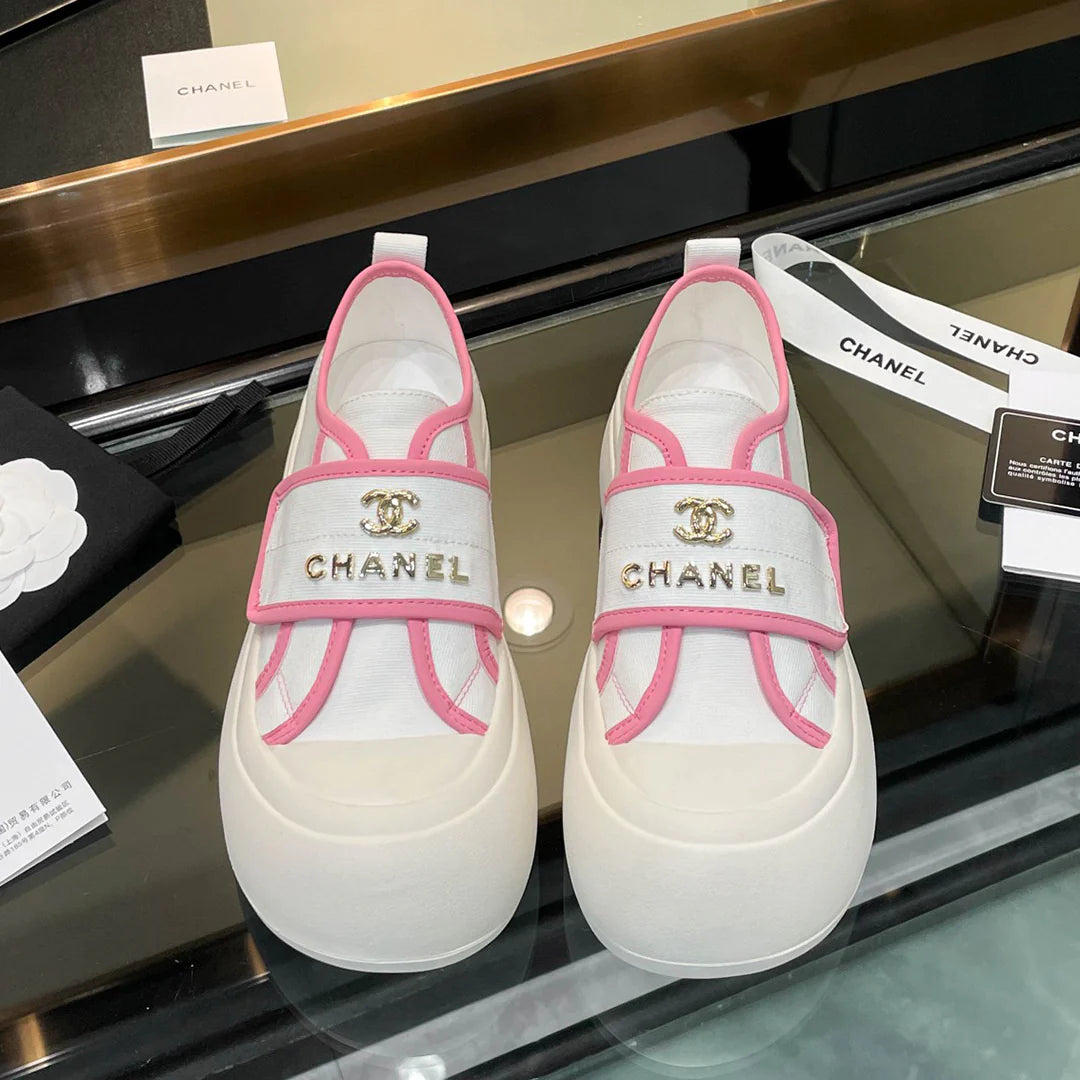 Fashion and versatile casual thick soled sports biscuit shoes 1024042609