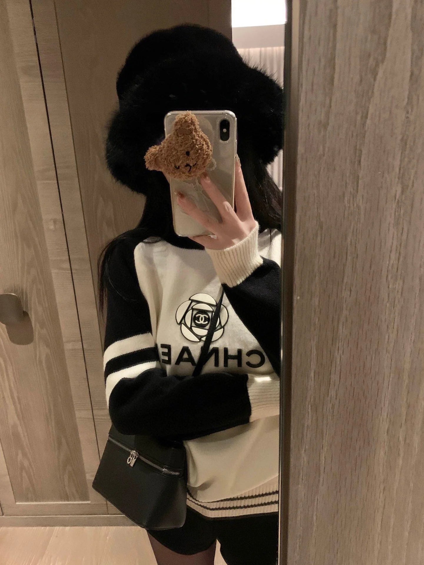 CNL Fashion Camellia Sweater 0724012302