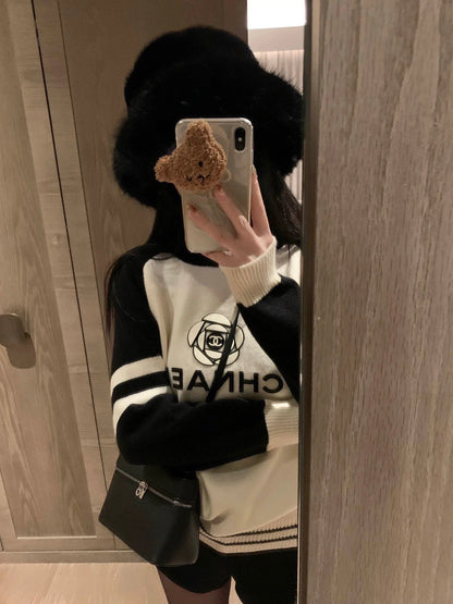 CNL Fashion Camellia Sweater 0724012302