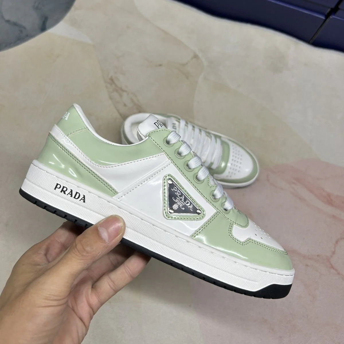 P New Women's Shoes Casual Shoes Triangle Buckle Lace-up Sneakers 1024060508