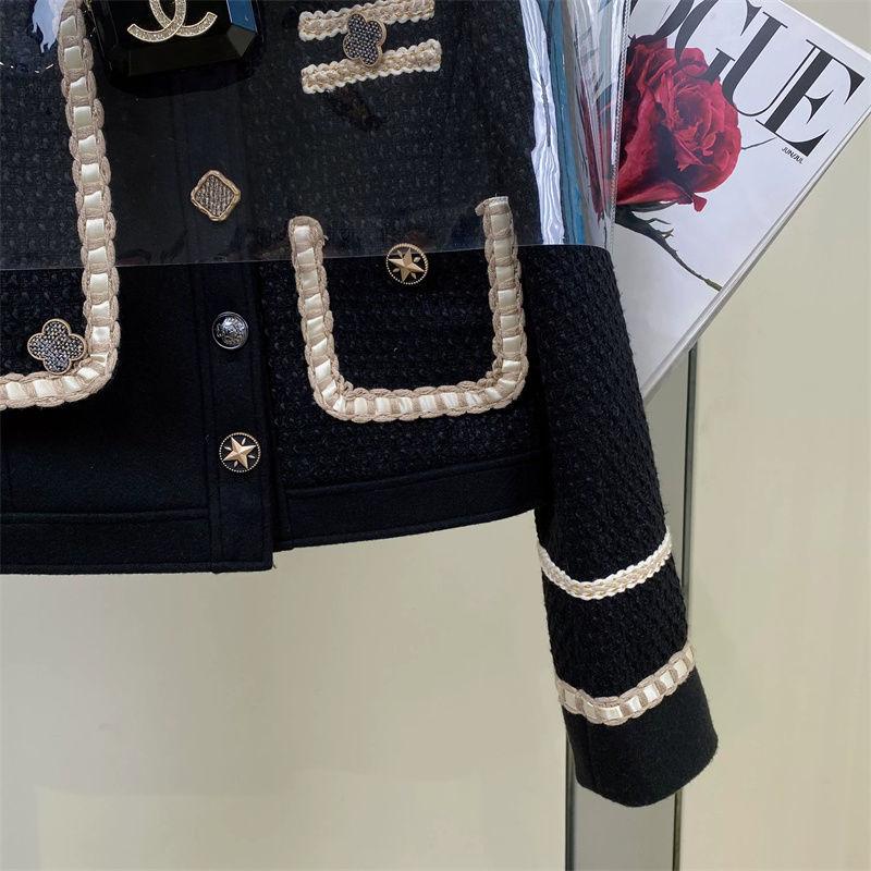 New Light Luxury Short Design Top 1023121218