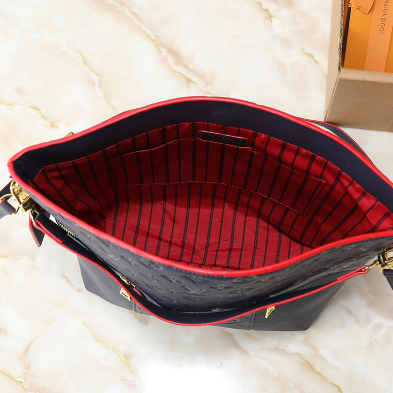 The all-new Melie handbag 1025092202