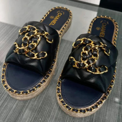 Luxury New Chain Flat Slippers 1025031912