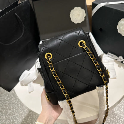 Fashion and versatile backpack bucket bag CWT1023082318