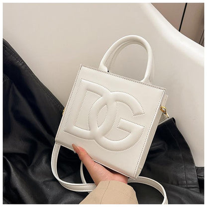 New Fashion Versatile Handbug 1023121903