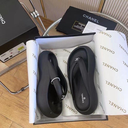 Fashion Versatile Sandals 1024031122