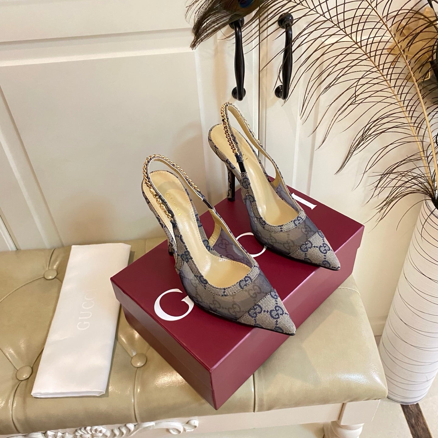 GG Fashion printed letter chain high heels 0725061702