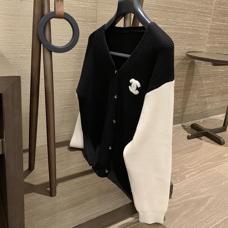 Fashion and versatile knitted sweater 1023120409