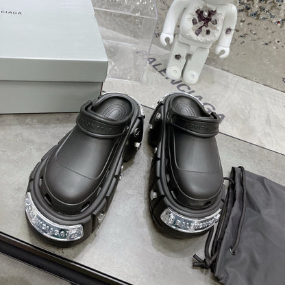 BB collaboration metal decorative thick-soled slippers 0724033101