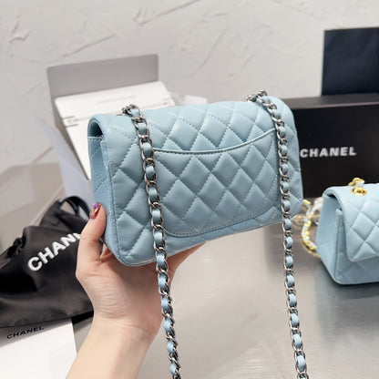 Stylish Classic CF Chain Bag XC1823081701