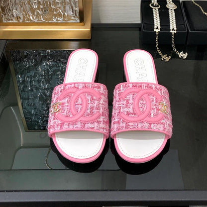 Luxurious new shoes sandals 1024052416