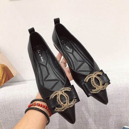 Versatile bow pointed shallow cut single shoe PF10050802