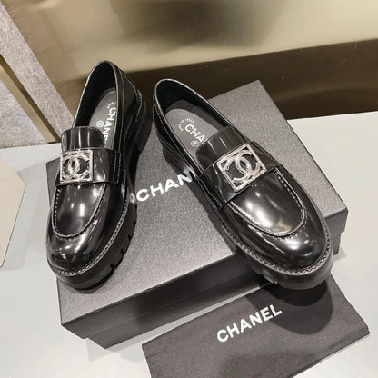 Fashion new thick soled women's loafers 1023120102