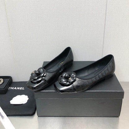 CNL-flat slip-on sandals XC07062910