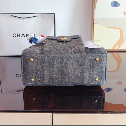 CHL Large Capacity Shoulder Bag XC24092908