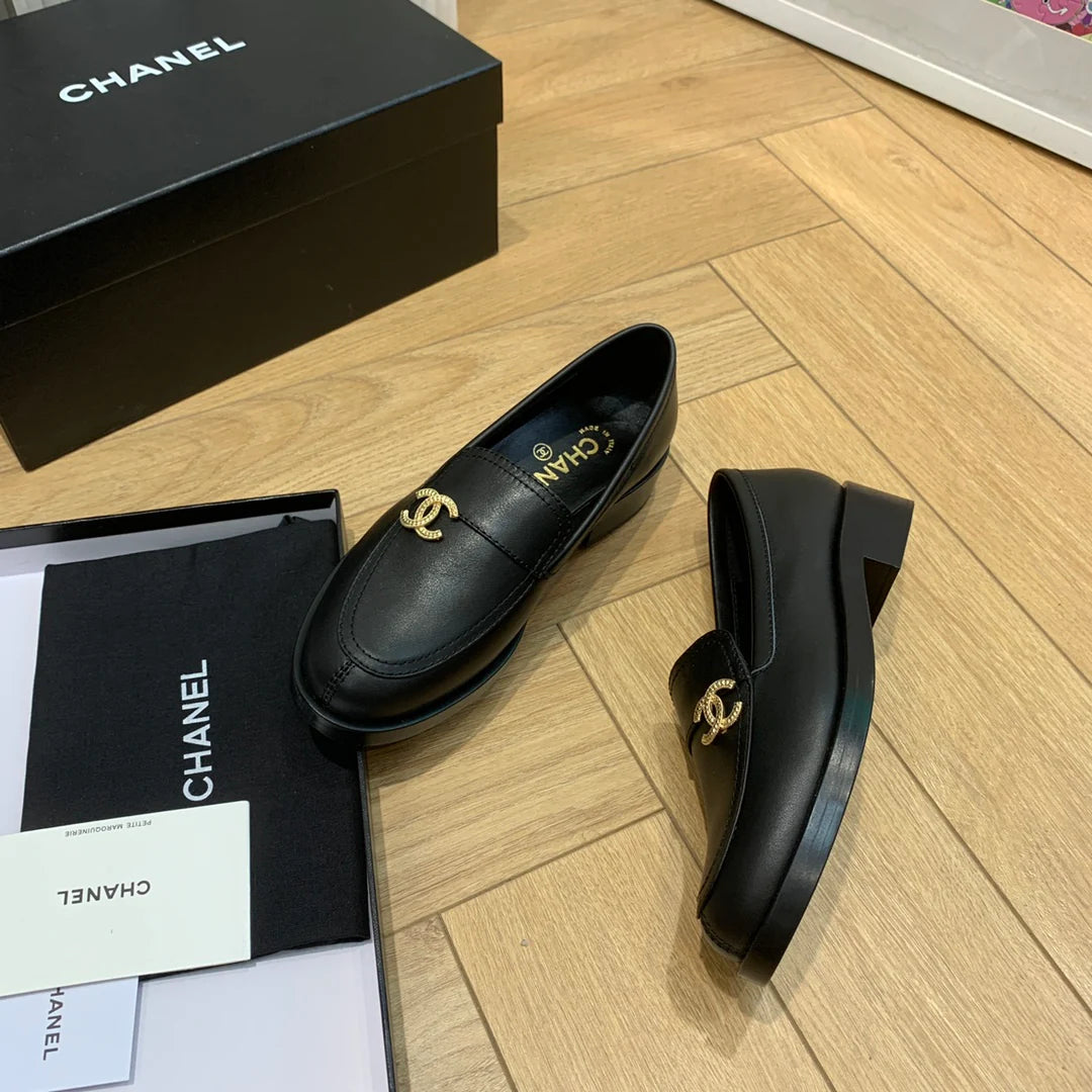 Classic Colour Block Double C Loafers 1024122402