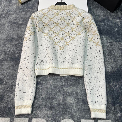 CNL fashion gold thread jacquard custom gold buckle custom yarn gradient round neck long sleeve buttoned knitted sweater cardigan jacket XC0723112005