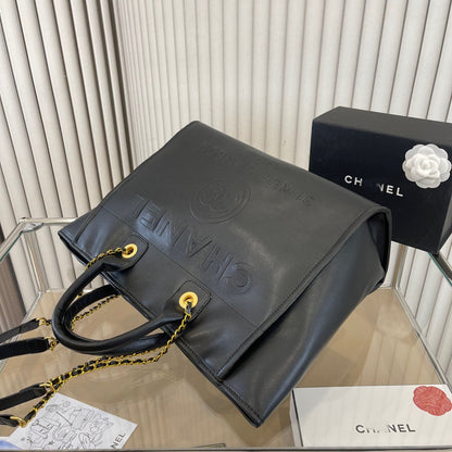 Black Simple Unique Design Beach Bag WLFBG23021725