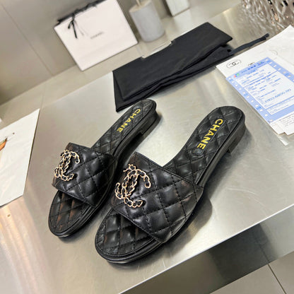 new sandals XC07032301