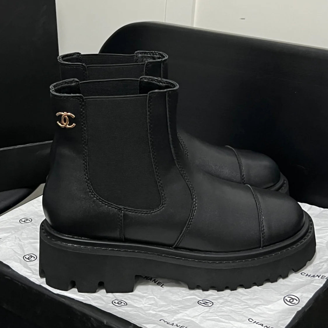 New hundred matching thick bottom short boots 1024121929