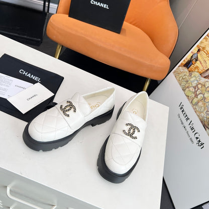 CH Thick-soled Retro Fashion Women's Shoes fb04240909029