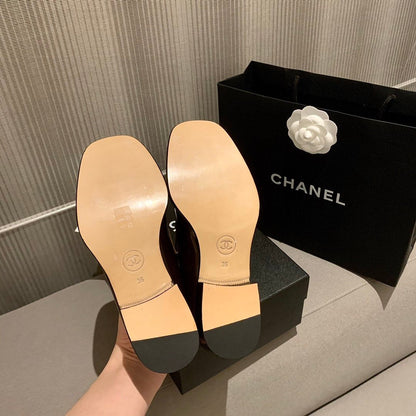 Classic Logo Loafers 08231211LCJ07