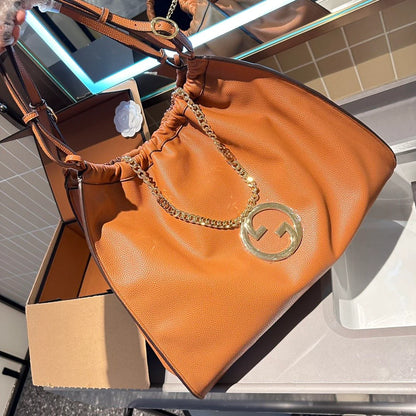 New fashionable versatile crossbody bag 1024012409