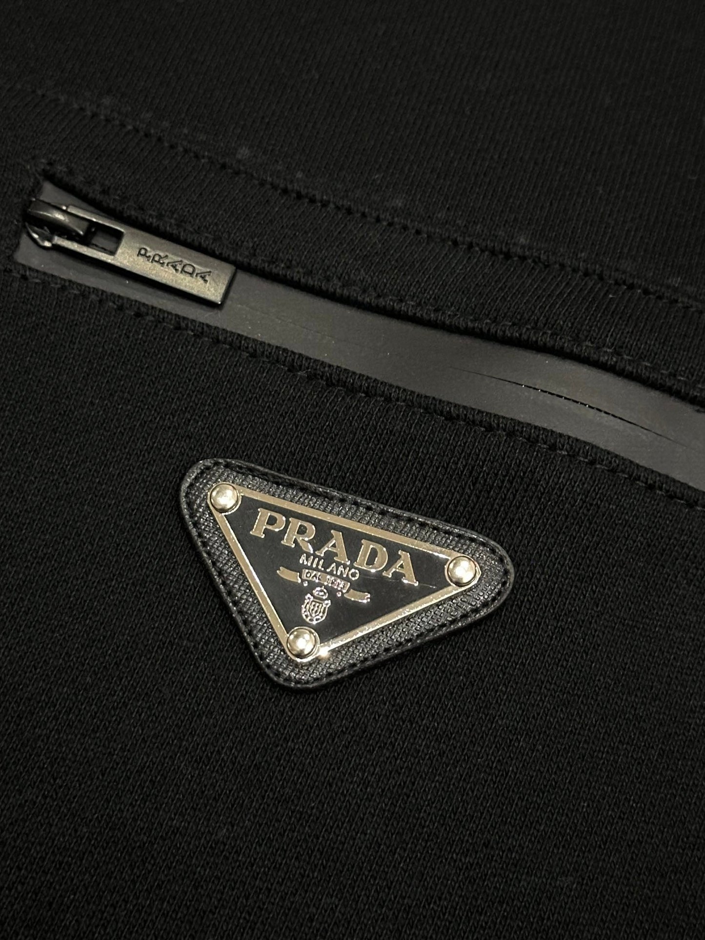 PR Unisex Nylon Pocket Sweatshirt 1824101601