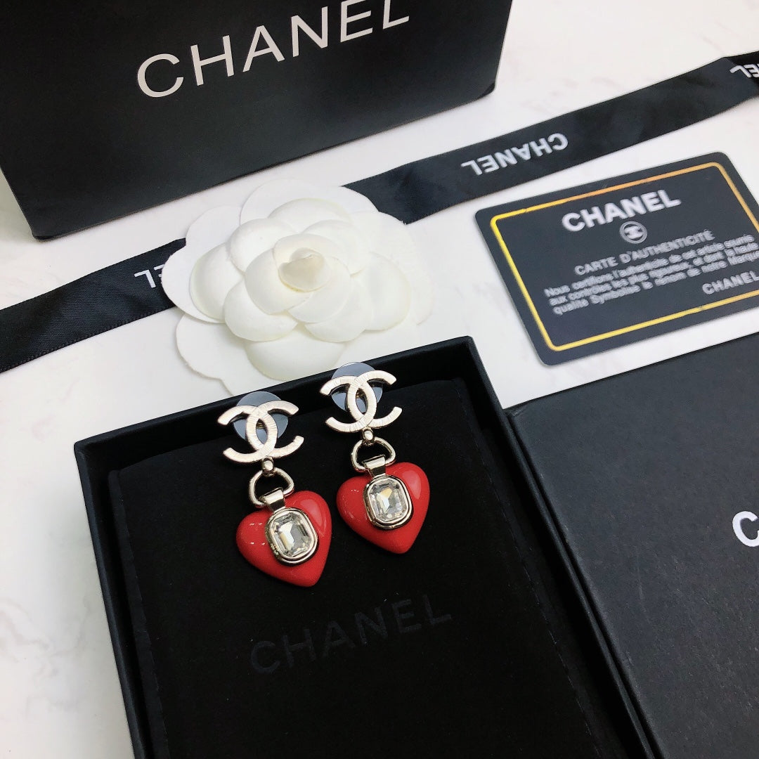 Love earrings XC0823072401