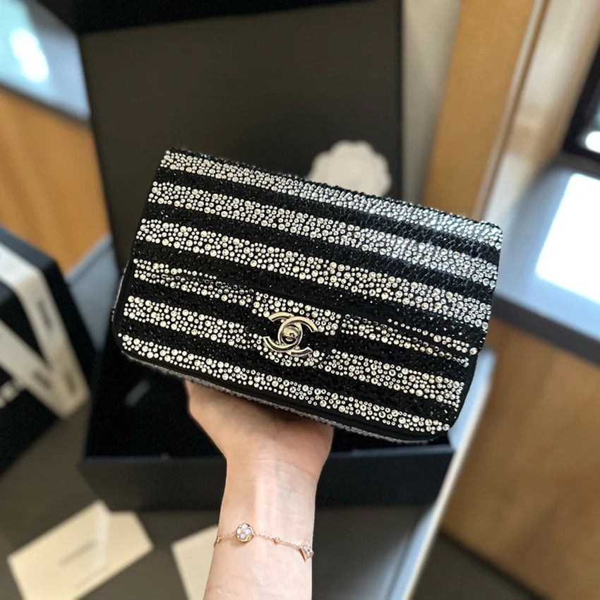 Luxury pearl versatile hand-held crossbody bag 1024071502