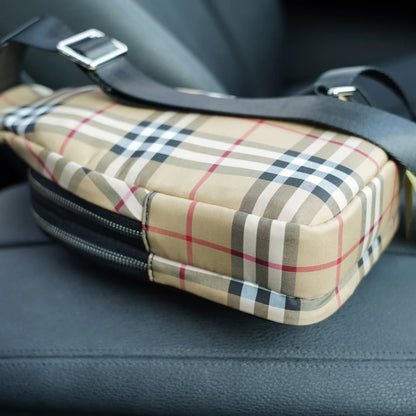 Men's fashion versatile plaid chest bag 1024032806