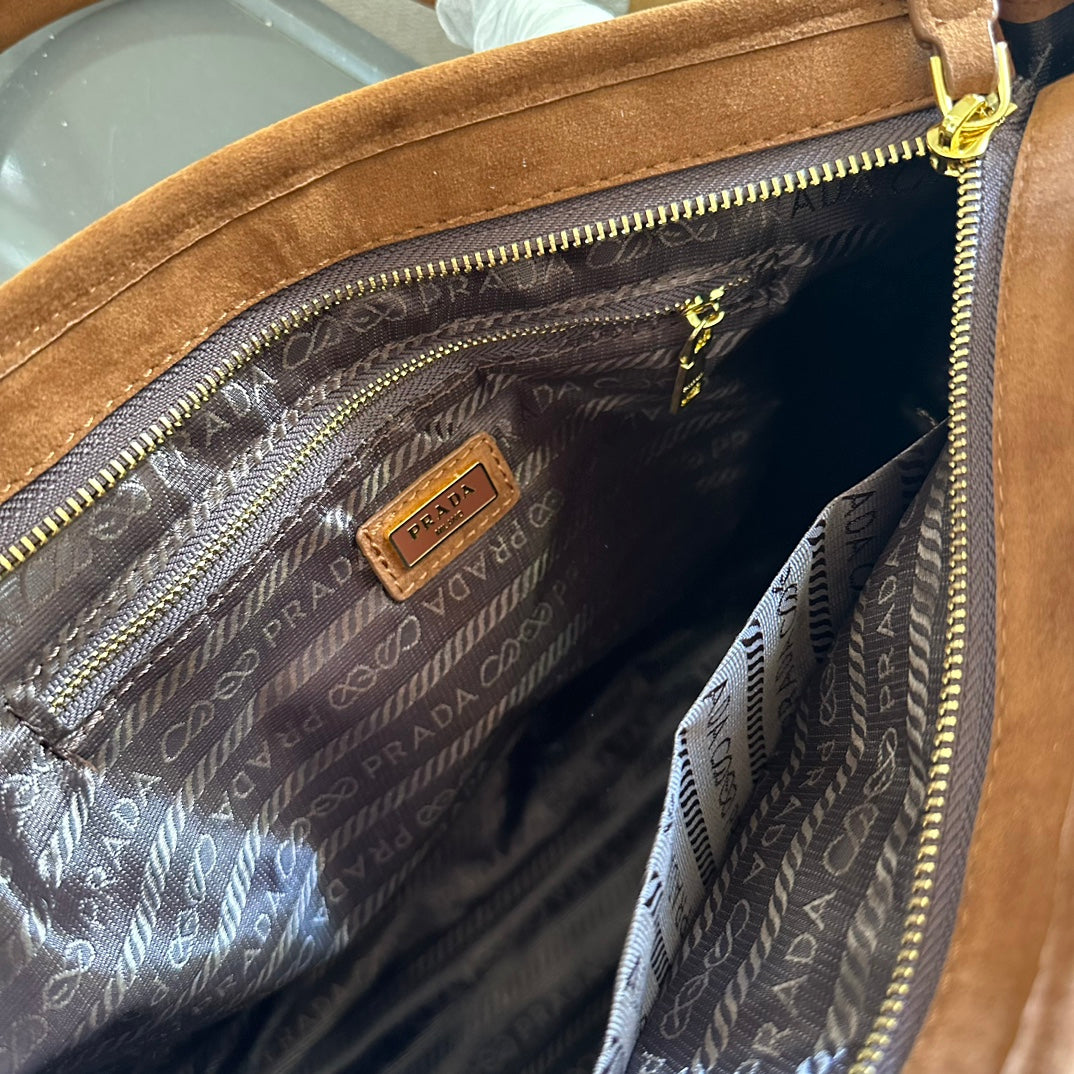 Prd waxed leather crossbody bag 0724082904