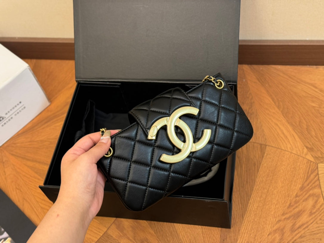 cnl Double C Baguette Bag 0724082704