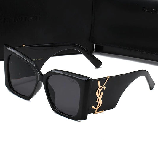 Fashionable And Versatile Square Frame Sunglasses 1024011907