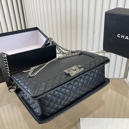 Fashionable and Cool Mom's Bag WLF10051910