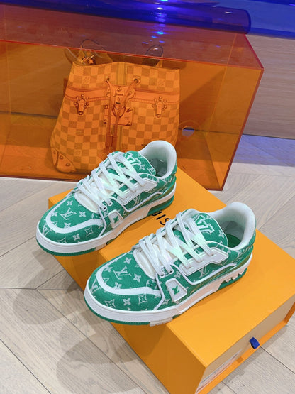 Lvv couple limited series casual denim print sneakers 0725012402