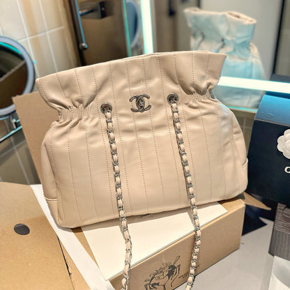 New trendy and fashion bags  CWT1023091318