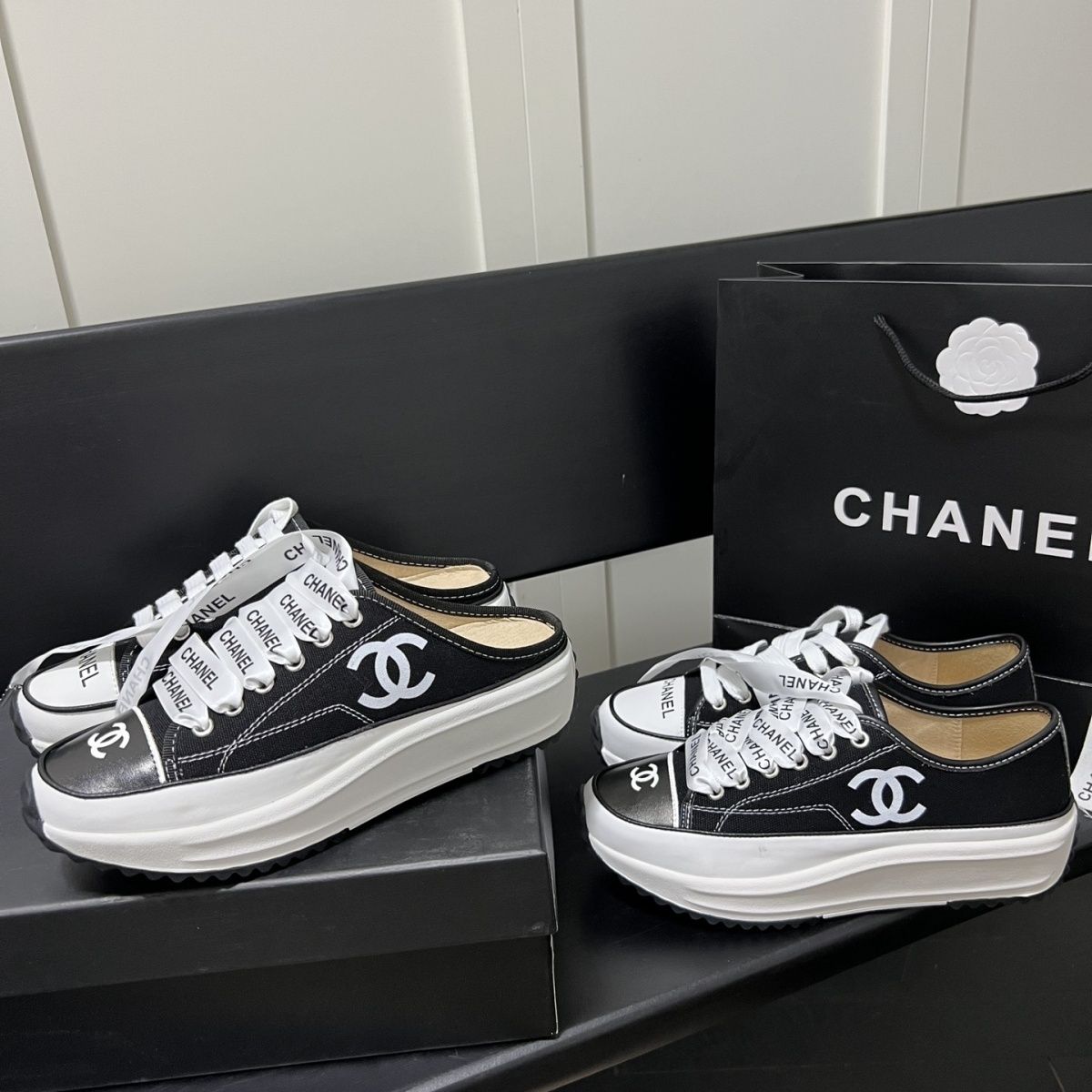 Thick sole lace up women's shoes 9000903006