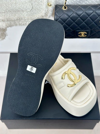 CNL Women Leather Platform Sandal 0724062801