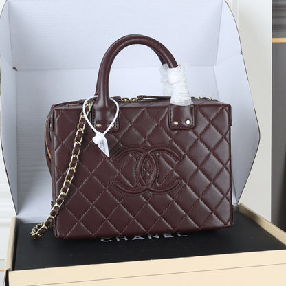 CNL Retro Chain Bag Diamond Pattern Handle Cosmetic Bag Cosmetic Case 0725021301