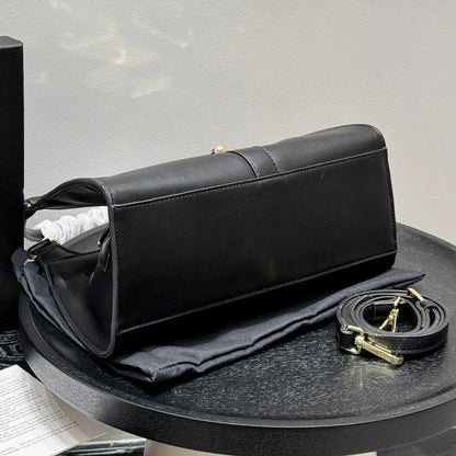 High quality versatile casual crossbody bag 1025030518