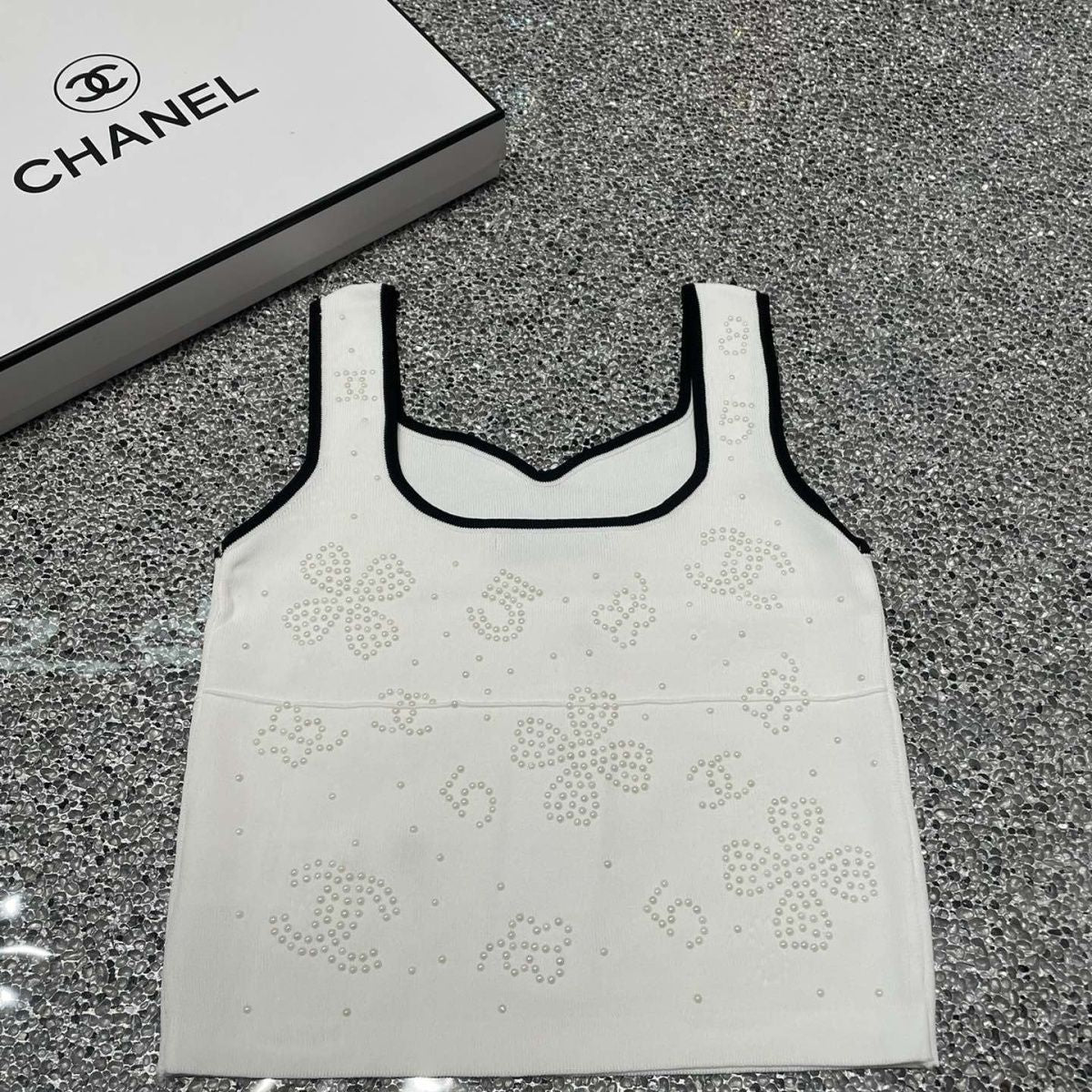 New Sleeveless Top Design Sense Short Sling Base Shirt 1024031115