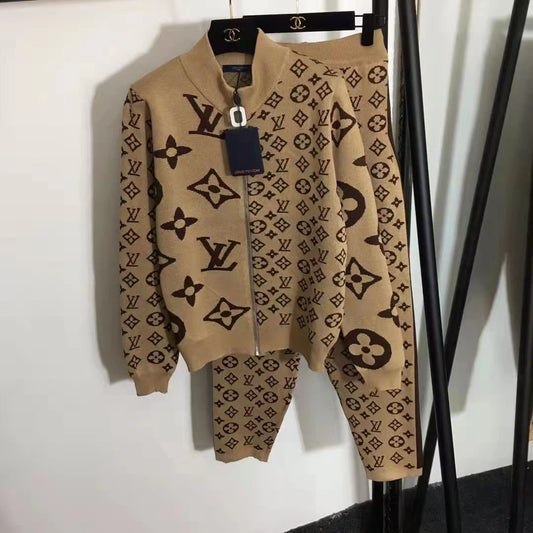 NEW FASHION KNITTED CASUALCARDIGAN HOODED LETTER TOP +KNITTED PENCIL PANTS TWOPIECE SUIT S013