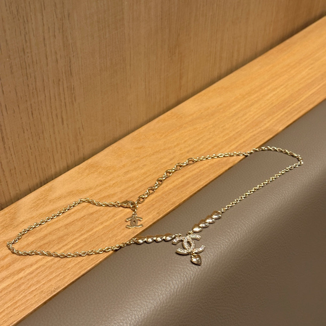 Metal small love necklace XC0823101704