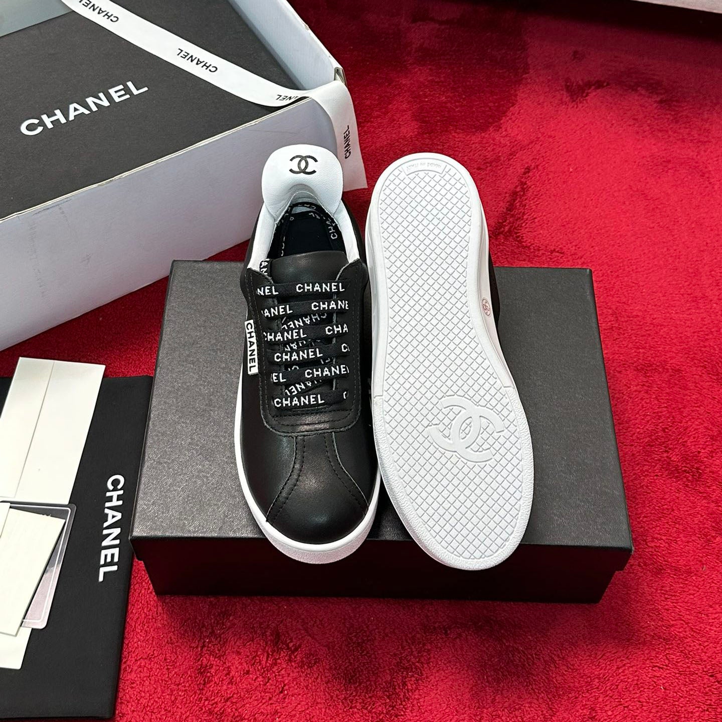 CH Fashion Lace-Up Sneakers XC24092327