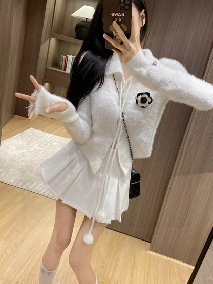 CHA Camellia Mink Fur Ball Strap Sweater 0724012303