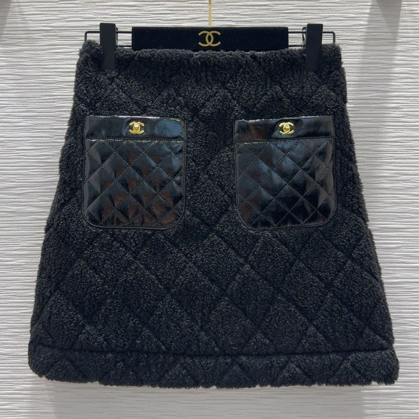 New autumn and winter French classic plaid wool short skirt 1024111412