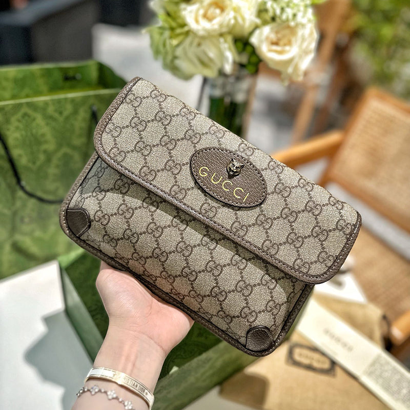 Fashion new messenger bag CWT1023080109